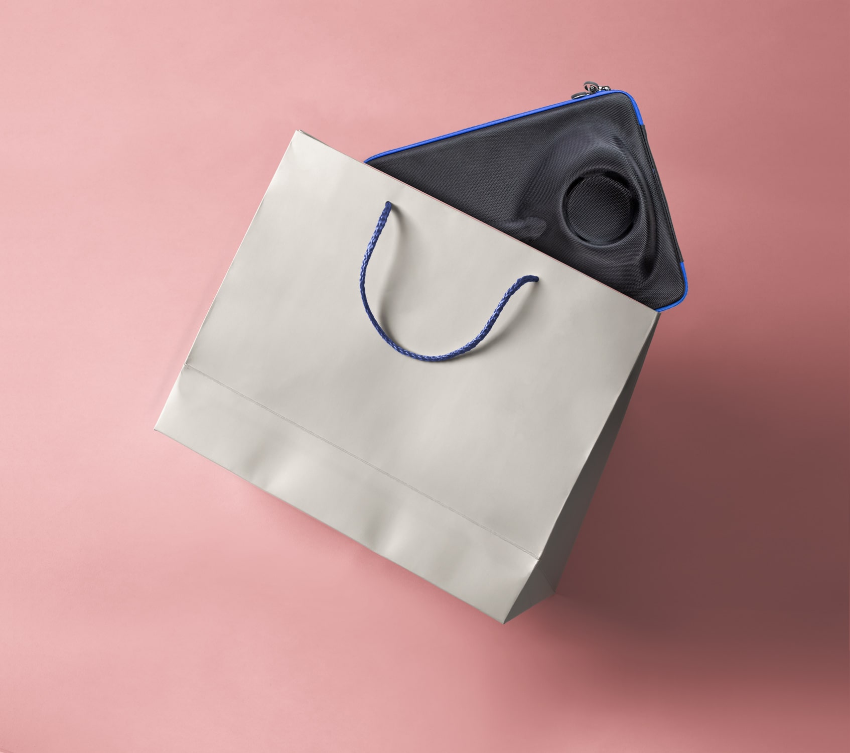 Shopping-Bag-Mockup-Vol6-min